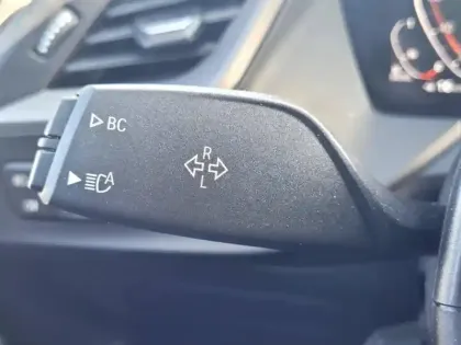 Photo 8 BMW Serie 1 Série 1 118dA 150ch M Sport 8cv