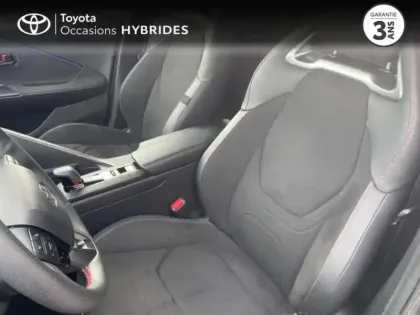 Photo 11 Toyota C-HR  2.0 Hybride Rechargeable 225ch GR Sport NG23