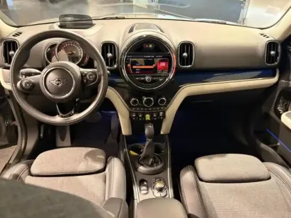 Photo 8 Mini Countryman  Cooper SE 136ch + 88ch Chili ALL4 BVA