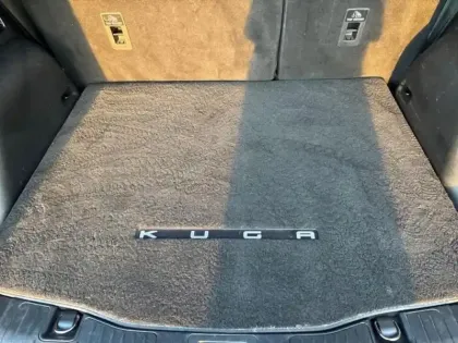 Photo 8 Ford Kuga  2.5 Duratec 190ch FHEV E85 ST-Line BVA