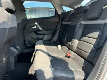 Photo 9 Citroën C4  130ch S&S Feel EAT8