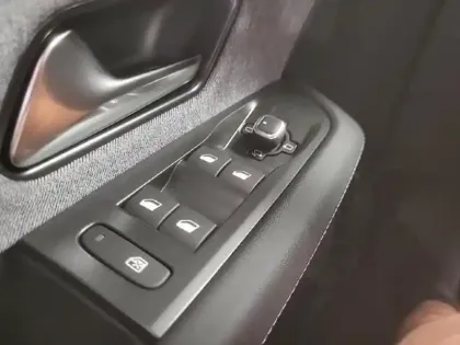 Photo 12 Opel Astra  Electric 156ch Edition Limitée Ultimate Pack