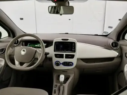 Photo 5 Renault Zoé Zoe Zen charge normale R90 MY19