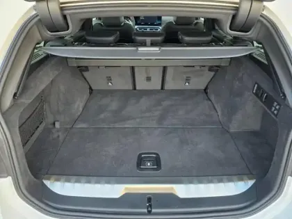 Photo 9 BMW Serie 3 Série 3 Touring 330eA xDrive 292ch M Sport