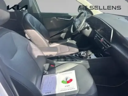 Photo 5 Kia Niro  1.6 GDi 183ch PHEV Premium DCT6