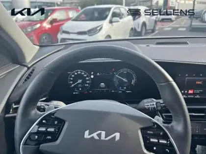 Photo 12 Kia Niro  1.6 GDi 183ch PHEV Premium DCT6