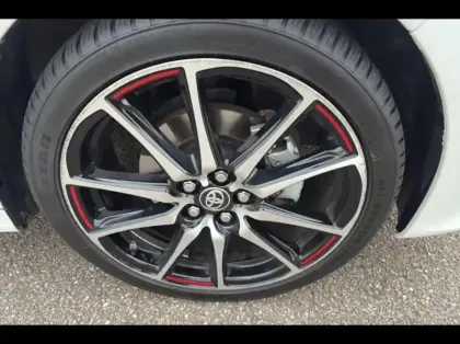 Photo 13 Toyota Yaris  116h GR Sport 5p MY22