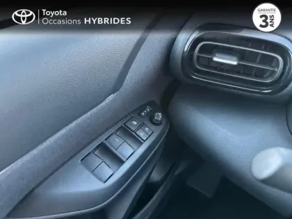 Photo 13 Toyota Yaris  Cross 116h Design MY25