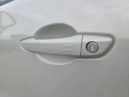 Photo 12 Alfa Romeo Junior  1.2 Ibrida 136ch Speciale DCT6