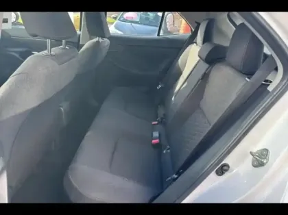 Photo 10 Toyota Yaris  Cross 116h Dynamic Business Cargo 2WD MY22