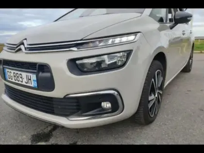 Photo 13 Citroën Spacetourer  M BlueHDi 130ch Shine S&S E6.d-TEMP