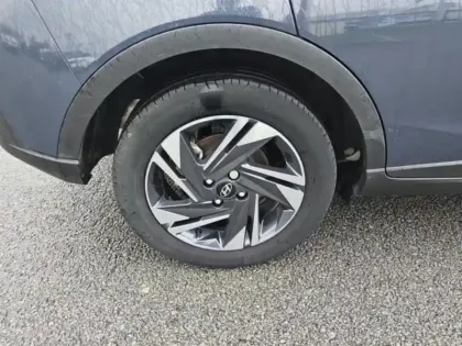 Photo 5 Hyundai Bayon  1.0 T-GDi 100ch Hybrid 48V Intuitive DCT-7