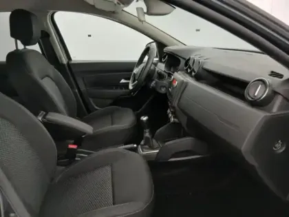 Photo 13 Dacia Duster  1.6 SCe 115ch Essentiel 4x2