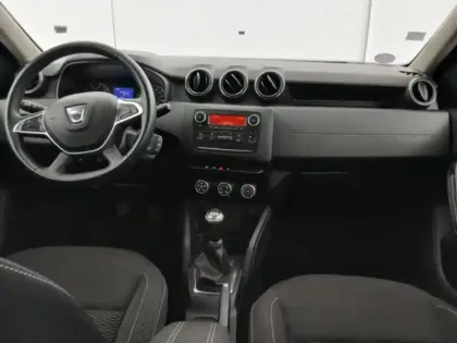 Photo 12 Dacia Duster  1.6 SCe 115ch Essentiel 4x2