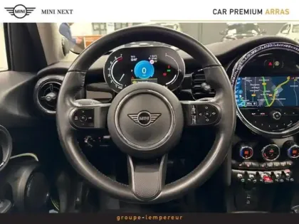 Photo 18 Mini Mini  5 Portes Cooper 136ch Edition Premium Plus BVA7