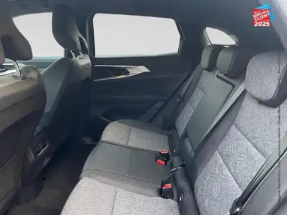 Photo 10 Renault Austral  1.2 E-Tech full hybrid 200ch Techno - 25