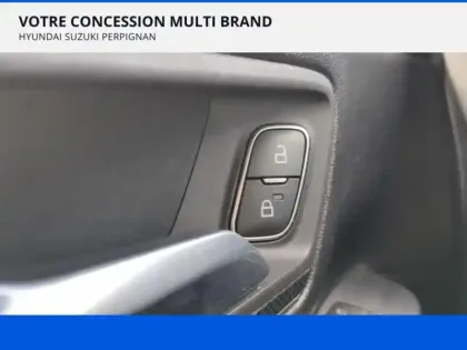 Photo 10 Ford Kuga  2.5 Duratec 190ch FHEV ST-Line X BVA i-AWD