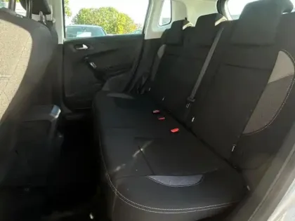 Photo 10 Peugeot 2008  1.5 BlueHDi 100ch E6.c Active Business S&S BVM5 86g