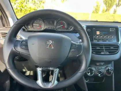 Photo 12 Peugeot 2008  1.5 BlueHDi 100ch E6.c Active Business S&S BVM5 86g