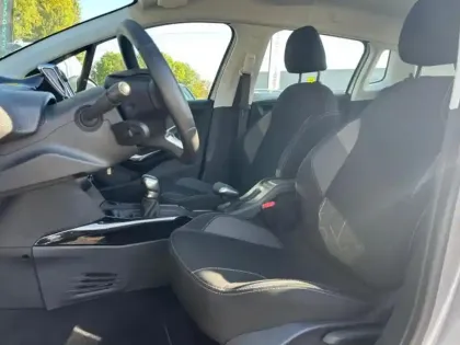 Photo 9 Peugeot 2008  1.5 BlueHDi 100ch E6.c Active Business S&S BVM5 86g