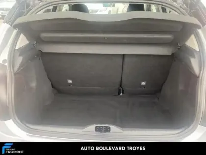 Photo 20 Citroën C3  1.2 PureTech 110ch S&S Shine 120-123g