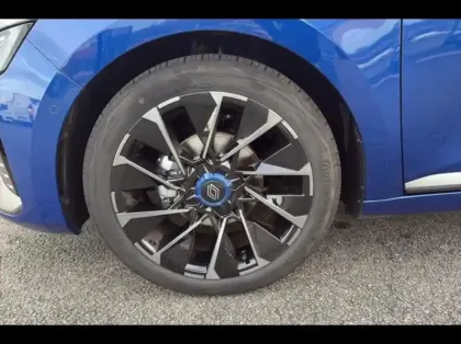 Photo 12 Renault Clio  1.0 TCe 90ch esprit Alpine - 25