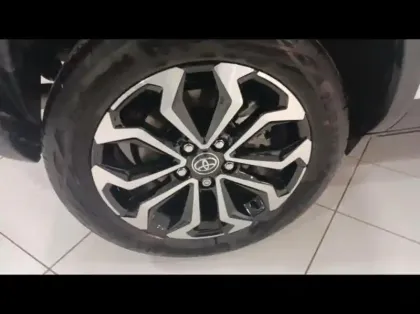 Photo 12 Toyota Yaris  Cross 116h Design MY25