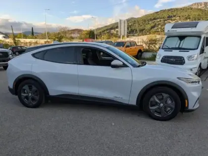 Photo 6 Ford Mustang Gén. I Ph1 NG Mach-E 5