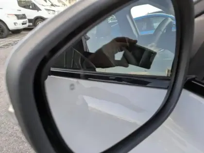 Photo 8 Ford Mustang Gén. I Ph1 NG Mach-E 5