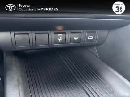 Photo 10 Toyota C-HR  1.8 Hybride 140ch Design NG23