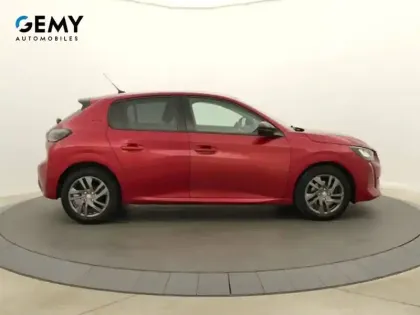 Photo 66 Peugeot 208  PureTech 100 S&S BVM6