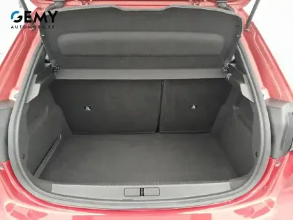 Photo 24 Peugeot 208  PureTech 100 S&S BVM6