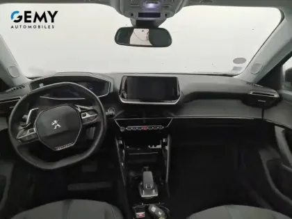 Photo 7 Peugeot 2008  PureTech 130 S&S EAT8