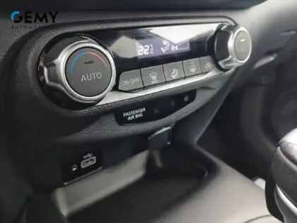 Photo 37 Nissan Juke  Hybrid 143