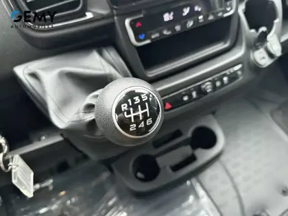 Photo 17 Peugeot Boxer  FGN TOLE 3.3 T L2H2 140 S&S BVM6