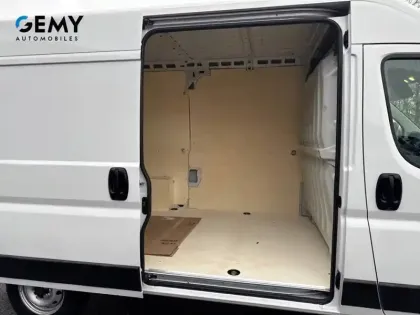 Photo 9 Peugeot Boxer  FGN TOLE 3.3 T L2H2 140 S&S BVM6