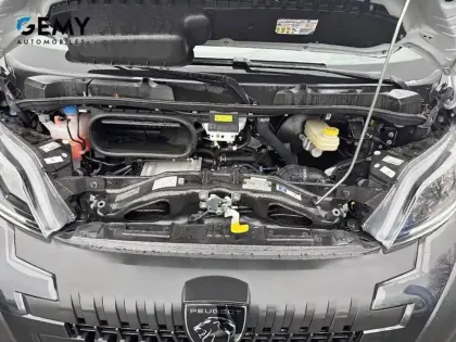 Photo 11 Peugeot Boxer  FGN TOLE 3.3 T L2H2 140 S&S BVM6