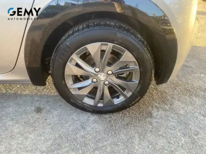 Photo 10 Peugeot 208  Electrique 50 kWh 136ch