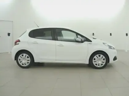 Photo 29 Peugeot 208  PureTech 82ch S&S BVM5