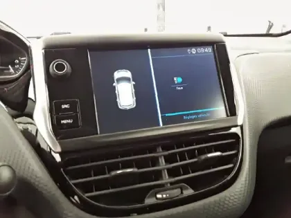 Photo 22 Peugeot 208  PureTech 82ch S&S BVM5