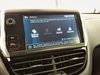 Photo 18 Peugeot 208  PureTech 82ch S&S BVM5