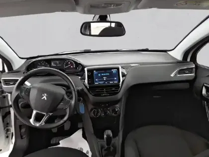 Photo 7 Peugeot 208  PureTech 82ch S&S BVM5