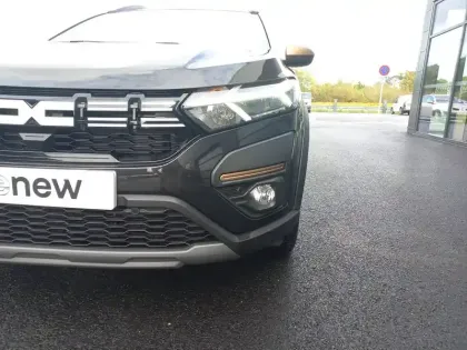 Photo 102 Dacia Jogger  Hybrid 140 7 places GSR2