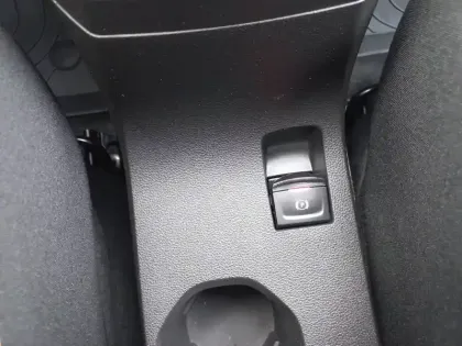 Photo 79 Dacia Jogger  Hybrid 140 7 places GSR2