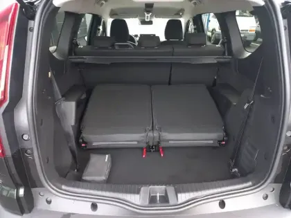 Photo 63 Dacia Jogger  Hybrid 140 7 places GSR2