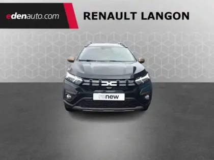 Photo 50 Dacia Jogger  Hybrid 140 7 places GSR2