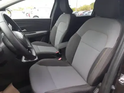 Photo 52 Dacia Jogger  Hybrid 140 7 places GSR2