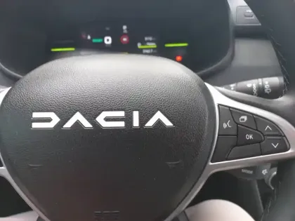 Photo 123 Dacia Jogger  Hybrid 140 7 places GSR2