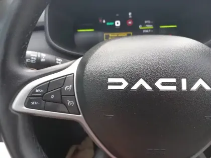 Photo 82 Dacia Jogger  Hybrid 140 7 places GSR2