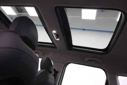 Photo 16 Mini Mini Countryman 125 - 95 ch ALL4 BVA6